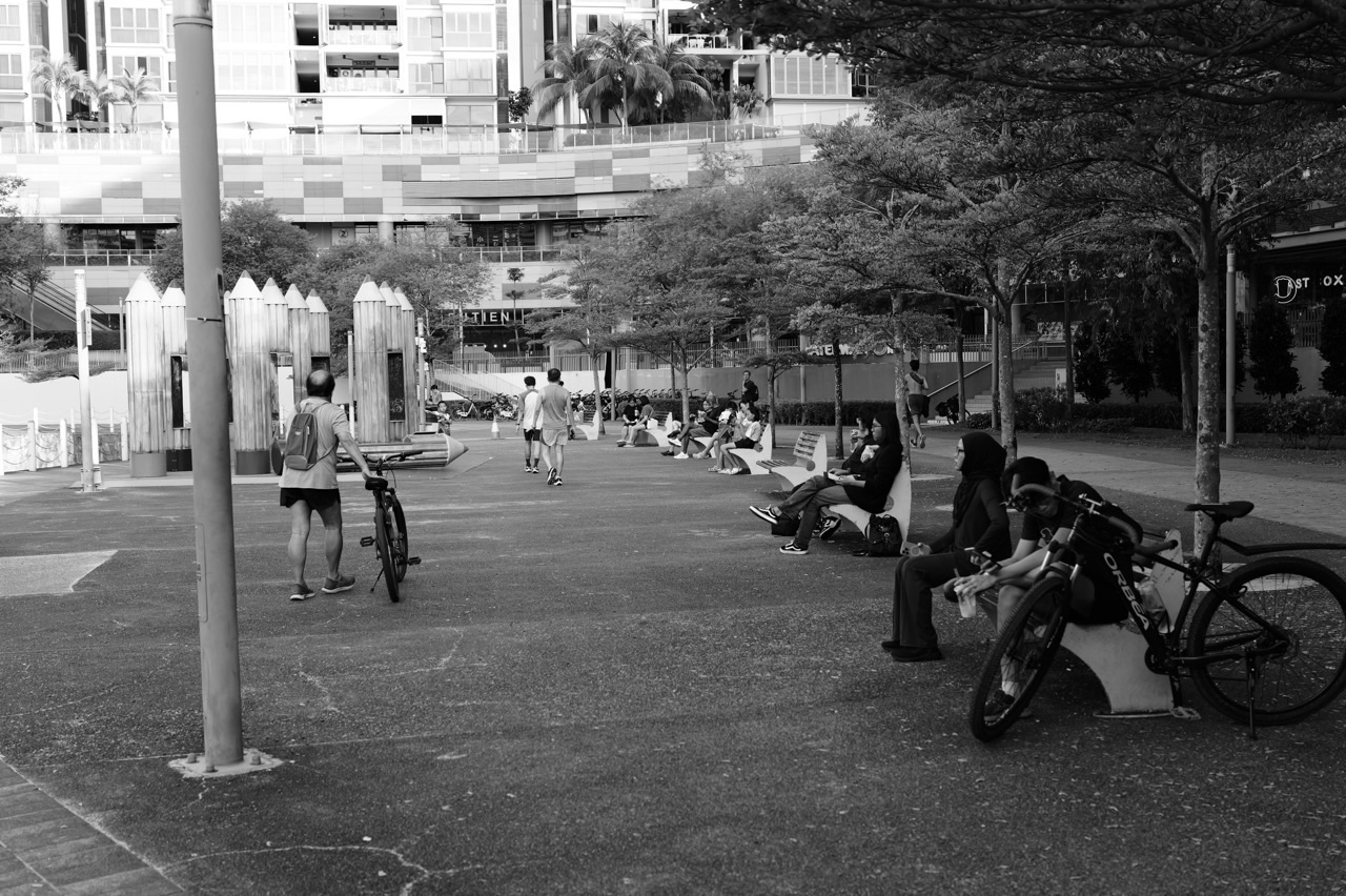Seating and rest area at Punggol Waterway Park beside Waterway Point
